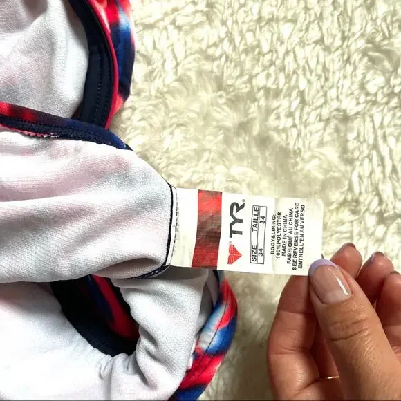 TYR Durafast Women’s One Piece Swimming Suit Racer Back Size 34 Red Navy Tie-Dye - Picture 4 of 5